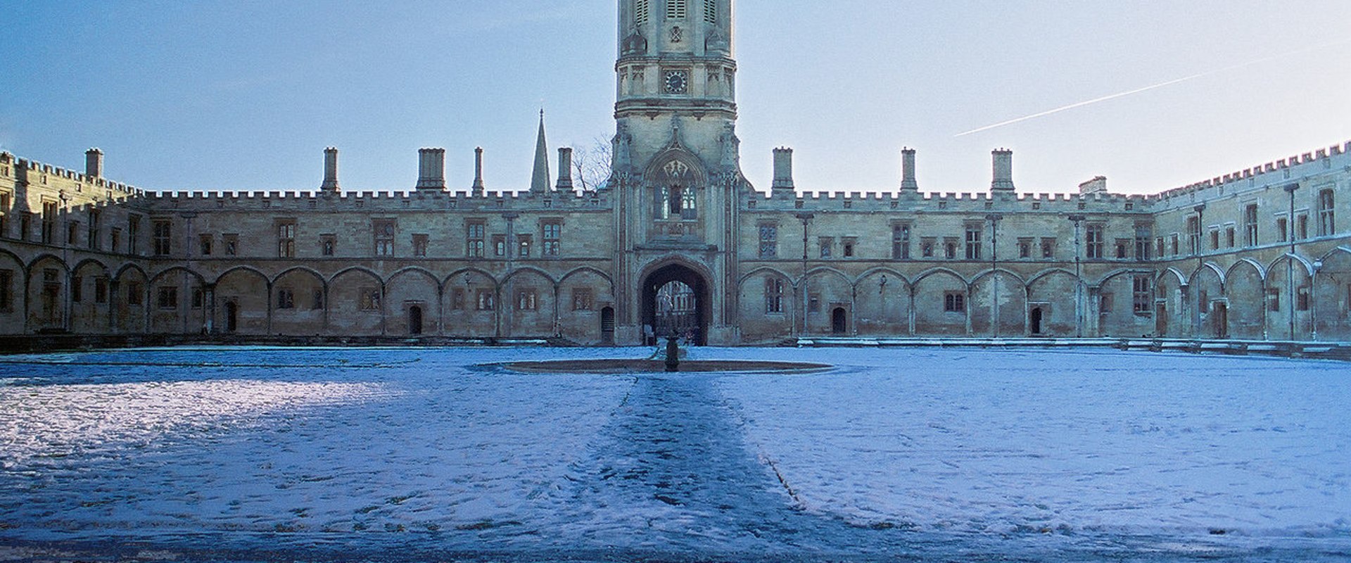 How to Ace Your Interview at Oxford and Cambridge Universities